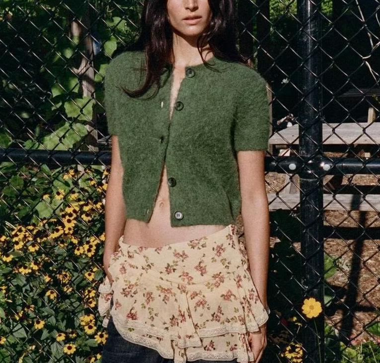 Women’s Early Autumn Office Round-Neck Knitwear