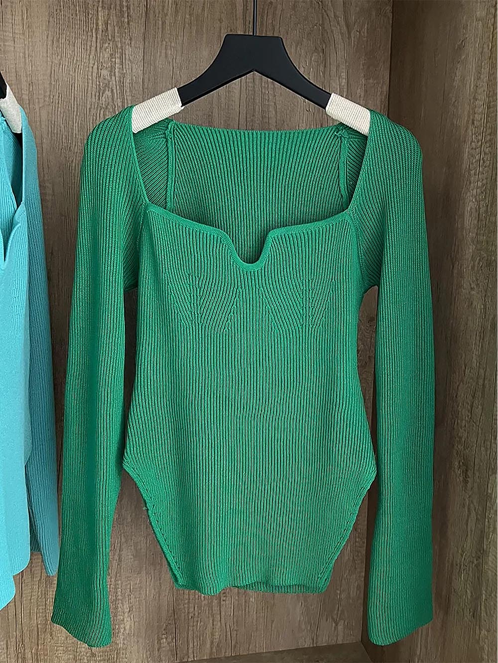 Women’s Square Collar Irregular Long Sleeve Sweater