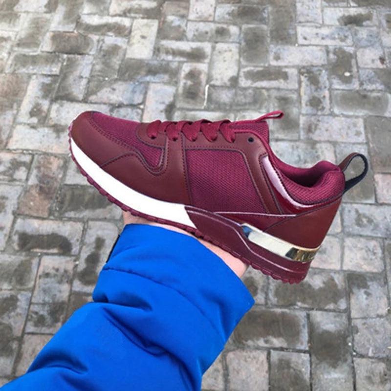 Women’s Breathable Lightweight Lace-Up Casual Sneakers